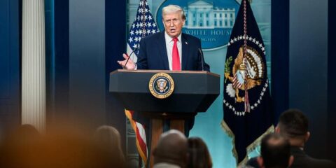 prezydent donald rtrump biały dom