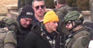 wlamywacz-arlington-H