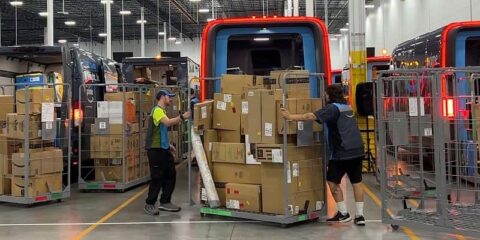 amazon-workers